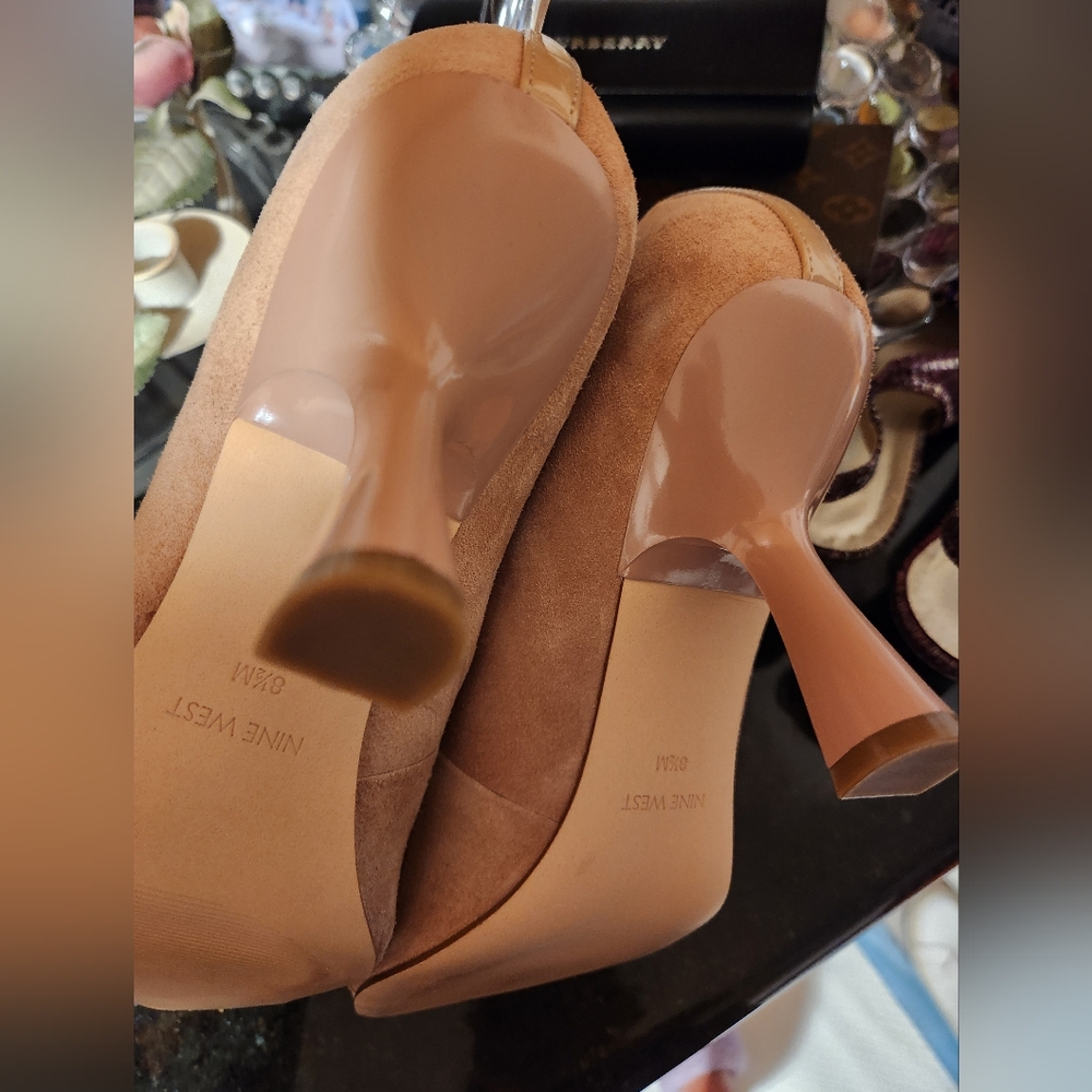 Nine West Hippa Light Natural Pointed Cap Toe Spool Heel Slip On Fashion Pumps - Picture 4 of 5